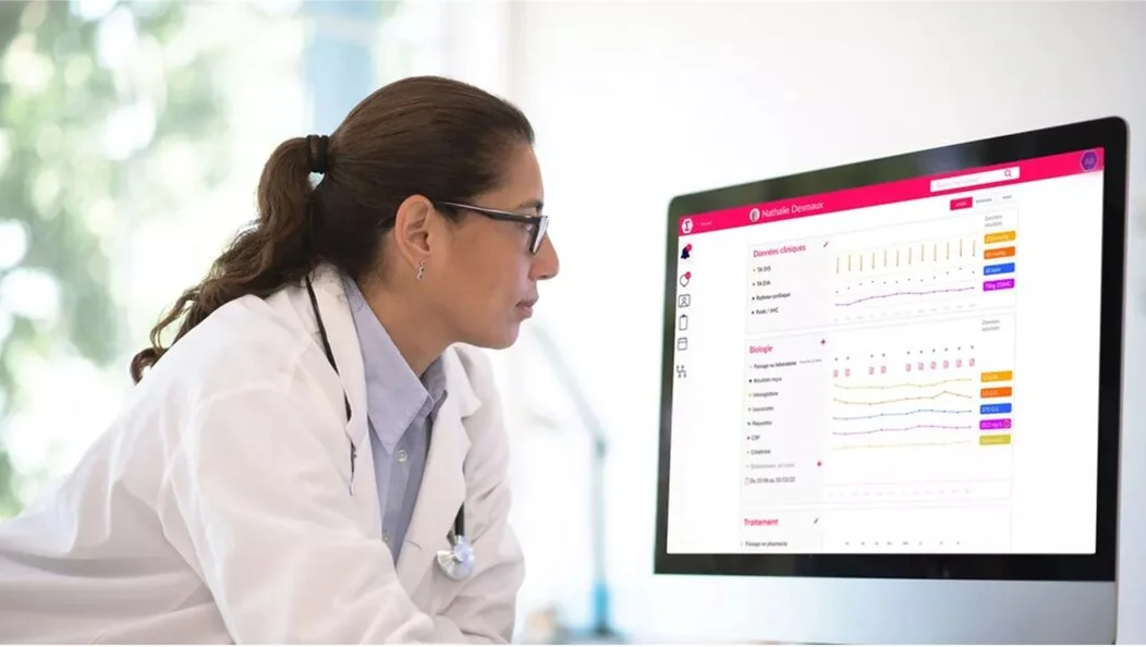 Startup e-santé utilisant des capteurs connectés pour la télésurveillance médicale